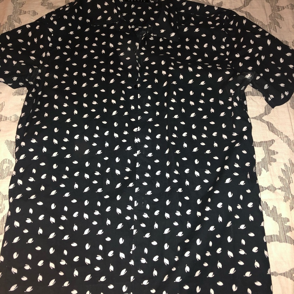 Short Sleeve Theory Shirt View 3